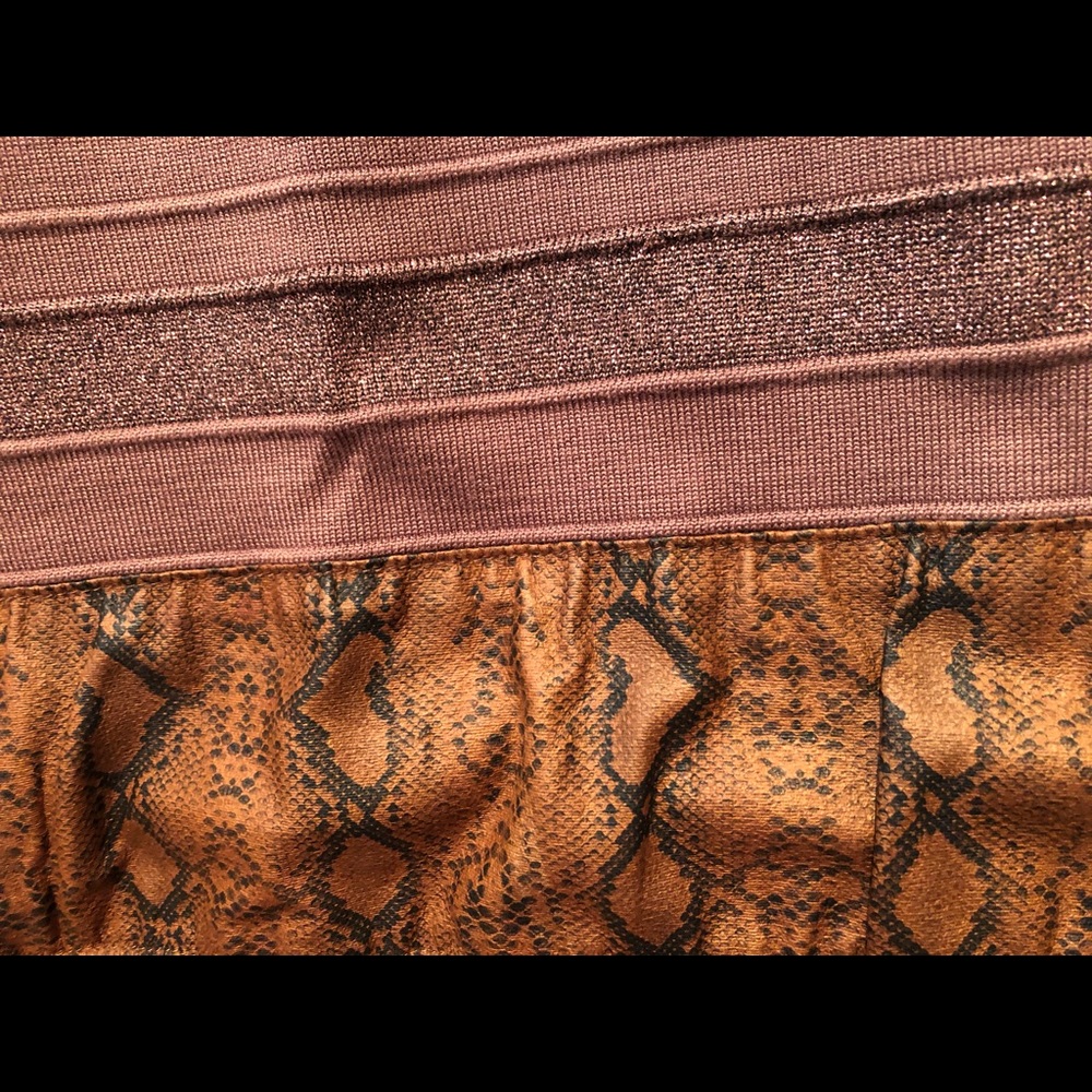 ♥️GORGEOUS Boutique Dress From Beverly Hills♥️ - Picture 13 of 15